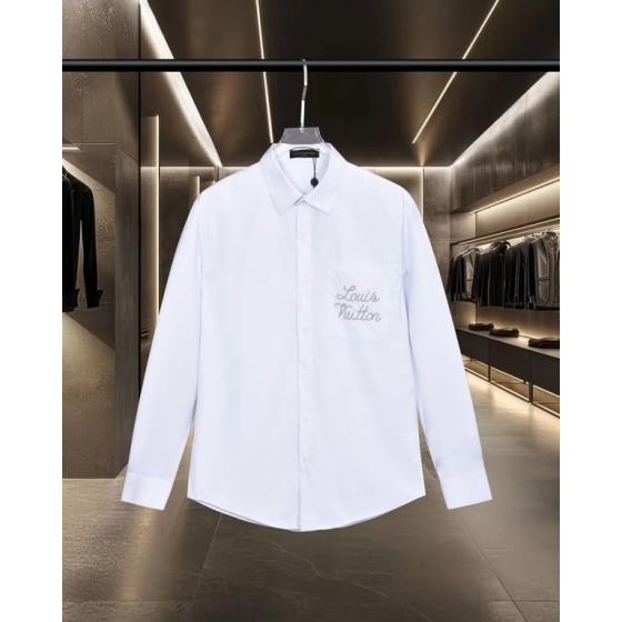 Louis Vuitton minimalist and versatile long-sleeved shirt with beaded logo embroidery on the front pockets.